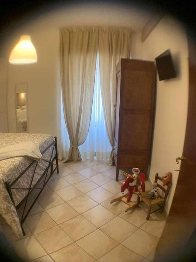 Appartamento Sul Porto Nettuno Exterior photo
